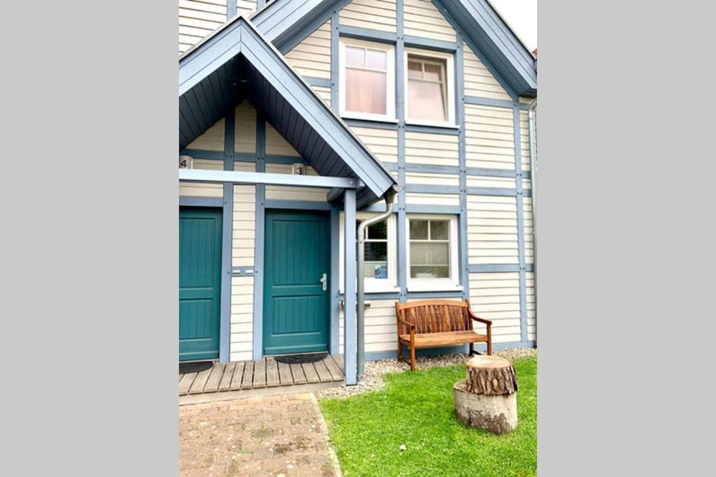 Ferienhaus Mit Bootssteg Am See In ไรน์สแบร์ก ภายนอก รูปภาพ